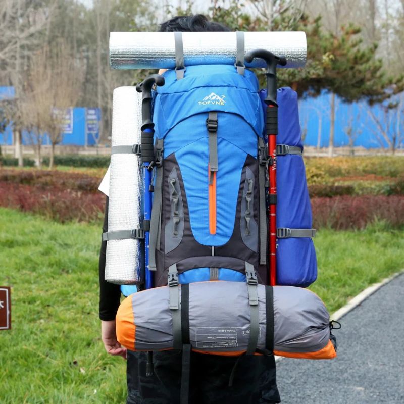 Sac À Dos De Randonnée Journée – LightTrail 70L